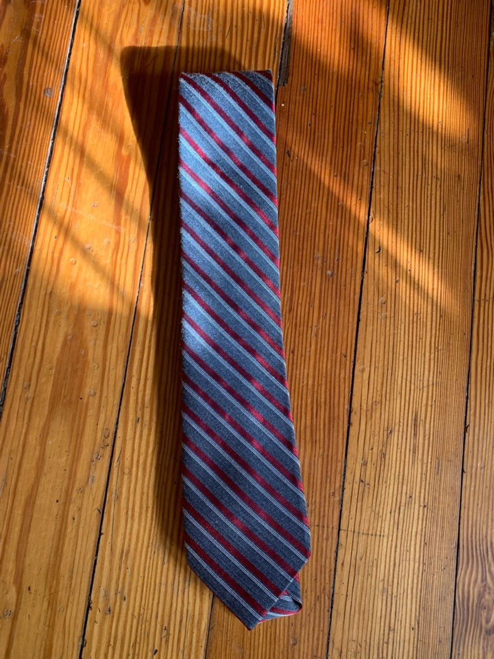 Calvin Klein Blue and Red Diagonal Stripe Silk Tie NWT!